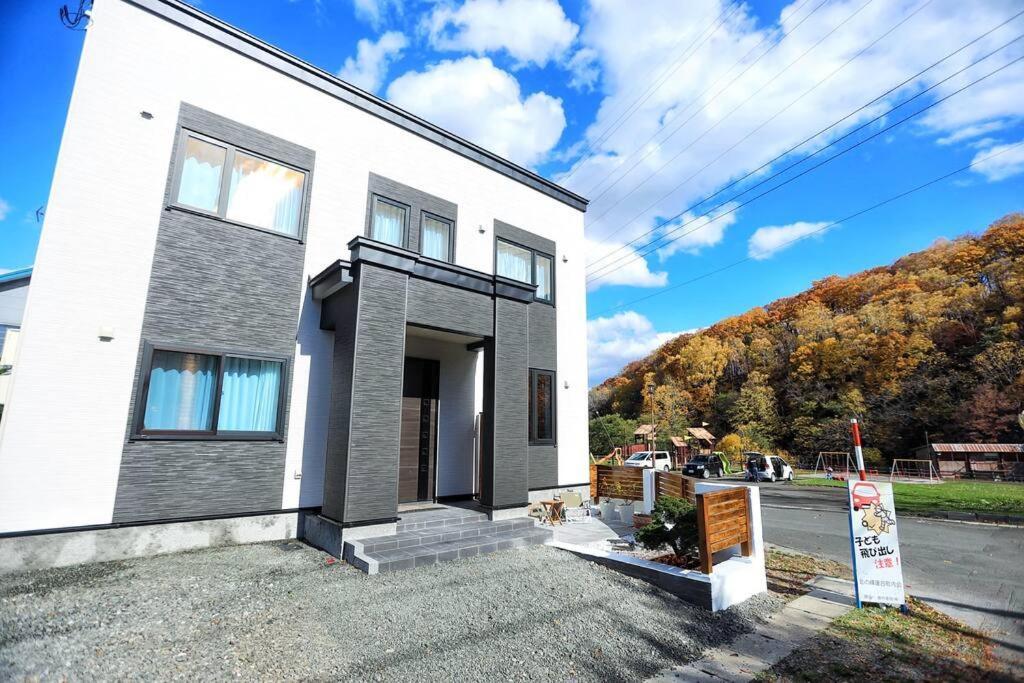 Furano Cube Sugar-方糖民宿,步行8Min到雪场,3 Brs,Max 6Ppl Ngoại thất bức ảnh