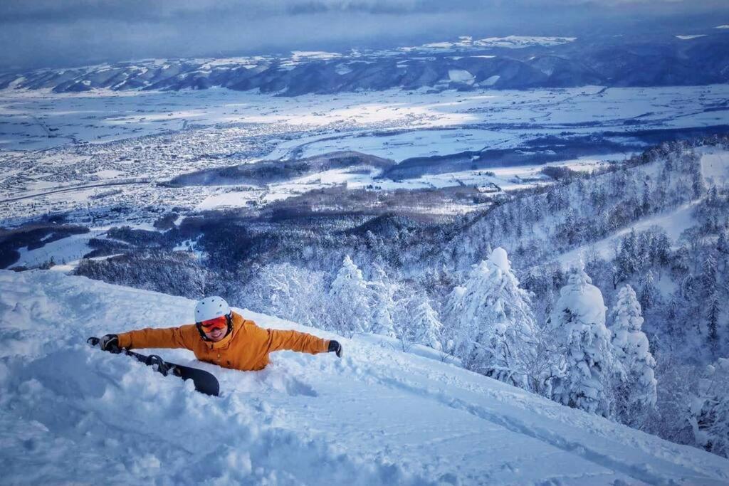 Furano Cube Sugar-方糖民宿,步行8Min到雪场,3 Brs,Max 6Ppl Ngoại thất bức ảnh