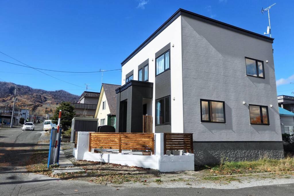 Furano Cube Sugar-方糖民宿,步行8Min到雪场,3 Brs,Max 6Ppl Ngoại thất bức ảnh